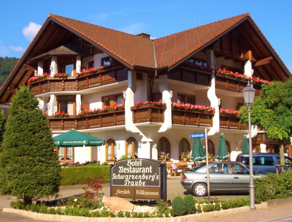 Hotel Schwarzenbergs Traube Глоттерталь Экстерьер фото
